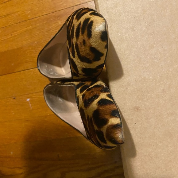 J Crew Pointy toe leopard print flats - Picture 7 of 8